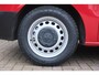 Peugeot e-Expert 75 kWh 136pk Standard Premium | 3 Zits | Navi | App-Connect | Airco | Cruise | PDC | Trekhaak