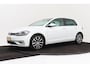Volkswagen Golf 1.5 TSI Highline | Trekhaak | CarPlay | Navigatie | Stoelverwarming | Adap. Cruise | LED |