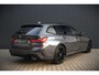 BMW 3-Serie Touring 330e High Executive M Sport | M Performance | PDC | Leer | Hifi | Ambiance Verlichting | Stoelverwarming | Adaptive Cruise Control | BTW | LED | Shadow Line | Keyless | Navigatie Prof. | DAB | Elek. Trekhaak