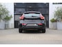Volvo V40 1.6 T2 You! INC BTW - XENON - CRUISE - PDC - HIGH PERF AUDIO - DEALER OH!