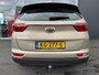 Kia Sportage 1.6 GDI First Edition Trekhaak | Navigatie | Achteruitrijcamera | Cruise control | Climate Control | centrale vergrendeling | Bluetooth enz.