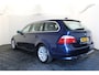 BMW 5-Serie Touring 520i Corporate Lease Business Line GERESERVEERD