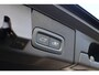 Volvo XC60 Recharge T8 AWD Ultimate Dark | LONG RANGE | Luchtvering | Trekhaak