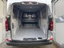 Volkswagen Transporter 2.0 TDI L2H1 30 Life | Bijrijdersbank | Climate Control | Achteruitrijcamera