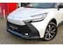 Toyota C-HR 2.0 PHEV 220 First Edition Plug-in | Navi | Sensoren v/a |