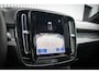 Volvo EC40 Single Motor Extended Range Plus | Adaptieve Cruise Control | Panoramadak | Getint glas | Nubuck bekleding | Stoel- en stuurverwarming