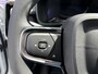 Volvo EC40 Extended Range Plus | Google | Longe Range | Adaptieve Cruise | Stoel-/Stuurverwarming | Luxe Bekleding | Panoramadak | Warmtepomp | Elek. Achterklep | Zitverlenging | 20" LM