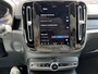 Volvo EC40 Extended Range Plus | Google | Longe Range | Adaptieve Cruise | Stoel-/Stuurverwarming | Luxe Bekleding | Panoramadak | Warmtepomp | Elek. Achterklep | Zitverlenging | 20" LM