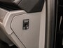 Volkswagen Transporter 2.0 TDI 204PK DSG Bulli Dubbele Cabine | BPM VRIJ! | 2X SCHUIFDEUR MET SLUITHULP | ACC | STOELVERWARMING | DIGITALE COCKPIT |