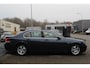 BMW 7-Serie 735i Executive MEENEEMPRIJS Schuif kanteldak/Uniek/Lage kilometerstand/Soft close/Lederen interieur/Elektrisch verstelbare stoelen/Stoelverwarming/Navigatie/Parkeersensoren/CD wisselaar.