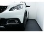 Peugeot 2008 1.2 110pk Allure. Panodak, Navi, Camera, Clima, Cruise, Half Leer, 16"LMV