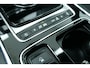 Jaguar XE 2.0t Prestige R-Sport Wit Metallic. 19"LMV, Navi, Camera, Xenon, Stoelverw