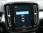 Volvo XC40 T5 Recharge R-Design Plug In Hybrid 261pk PHEV | Panodak | Trekhaak af Fabriek | Apple Carplay | Virtual | Navigatie | L.M. 18" | DAB | Cruise Control | Climate Control |