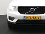 Volvo XC40 T5 Recharge R-Design Plug In Hybrid 261pk PHEV | Panodak | Trekhaak af Fabriek | Apple Carplay | Virtual | Navigatie | L.M. 18" | DAB | Cruise Control | Climate Control |
