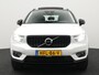 Volvo XC40 T5 Recharge R-Design Plug In Hybrid 261pk PHEV | Panodak | Trekhaak af Fabriek | Apple Carplay | Virtual | Navigatie | L.M. 18" | DAB | Cruise Control | Climate Control |