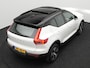 Volvo XC40 T5 Recharge R-Design Plug In Hybrid 261pk PHEV | Panodak | Trekhaak af Fabriek | Apple Carplay | Virtual | Navigatie | L.M. 18" | DAB | Cruise Control | Climate Control |