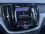 Volvo XC60 Recharge T6 AWD Plus Dark | Achteruitrijcamera | Apple Carplay/Android Auto | Apple Carplay/Android Auto|telefoonintegratie premium