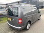 Volkswagen Caddy Maxi L2H1 1.6 TDi DSG-automaat met o.a. imperiaal, luxe laadruimte inrichting, cruise, airco, etc.