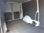 Volkswagen Transporter 2.0 TDI L2 30 Comfortline Nw model Airco Cruise control PDC Trekhaak 2200Kg