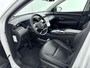 Hyundai Tucson 1.6 T-GDI PHEV PREMIUM 4WD | OUTLETDEAL! | CLIMA | CRUISE | CAMERA | 19'' LM VELGEN | LEDER | PDC VOOR & ACHTER | STOEL & STUURVERWARMING | FABRIEKSGARANTIE GELDIG T/M 1-2029! |
