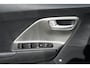 Kia Niro 1.6 GDi Hybrid DynamicLine, AIRCO, NAVIGATIE, CAMERA