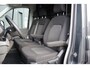 Volkswagen Crafter 35 2.0 TDI L3H3 140PK AUT. 3-ZITS, TREKHAAK, CAMERA, NAVI, CRUISE, AIRCO, NL AUTO, NAP