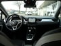 Renault Captur 1.6 E-Tech Plug-in Hybrid 160 Intens DAKRAILS SATIJN/ 18"LM VELGEN/ PARK ASSIST ACHTER/ TWO-TONE KLEUR/ ETC.. RIJKLAAR!