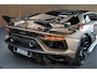Lamborghini Aventador 6.5 V12 SVJ Roadster Lift Shiney Carbon Camera 1-800