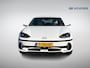 Hyundai Ioniq 6 Lounge 77.4 kWh Digitale Buitenspiegels SoH 97% | Head-Up Display | BOSE Audio | Leder 'Grijs' | 360° Camera | Stoelverwarming + -Ventilatie | Geheugenstoel | Rijklaarprijs!