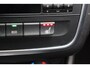 Mercedes-Benz A-klasse 200 CDI Prestige *LEDER* AMG Navigatie Stoelverwarming Cruise control