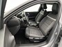Citroën E-C4 EV Feel 50 kWh 136 pk | Navigatie | Achteruitrijcamera | Parkeersensoren Achter | Full-LED Koplampen | Adaptief Demping Systeem | DAB Ontvanger | Climate Control | Cruise Control | 18" Lichtmetalen Velgen | Apple Carplay/Android Auto |