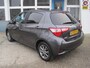 Toyota Yaris 1.5 VVT-i Dynamic - AUTOMAAT! Prijs is rijklaar, climate, cruise, lmv
