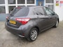 Toyota Yaris 1.5 VVT-i Dynamic - AUTOMAAT! Prijs is rijklaar, climate, cruise, lmv