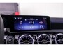 Mercedes-Benz A-klasse A 180 Star Edition Limited AMG Line | Nightpakket | Panoramadak | Sfeerverlichting | Stoelverwarming | LED | Parktronic | Licht en Zichtpakket