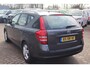 Kia Ceed cee'd Sporty Wagon 1.6 Business Edition Airco, Climate control, Lichtmetalen wielen, Elektrische ramen
