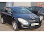 Kia Ceed cee'd Sporty Wagon 1.6 Business Edition Airco, Climate control, Lichtmetalen wielen, Elektrische ramen