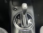 Nissan Juke 1.6 Hybrid N-Design AUTOMAAT / *** Levertijd in overleg *** / Two-tone kleurstelling / Voorstoelen, voorruit + stuurwiel verwarmd / Rondomzichtcamera / Dode hoek detectie / Cruise control adaptief / Automatische airco / Apple Car Play & Android Auto / Licht metalen velgen 19" / Navigatiesysteem full map / Parkeersensoren voor + achter