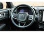 Volvo EC40 Recharge Twin Ultimate | Harman/Kardon Premium Geluidssysteem | Panoramisch Schuif-/Kanteldak | Elektrisch Verstelbare Bestuurdersstoel Met Geheugenfunctie | Visual Park Assist Incl. 360° Parkeercamera | Extra Getint Glas Achter | 20" Lichtmetalen Velgen | Adaptieve Cruise Control Met Stuurhulp, Google Services, Verwarmbare Voorstoelen, Stuurwielverwarming