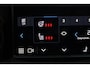 Volvo EC40 Recharge Twin Ultimate | Harman/Kardon Premium Geluidssysteem | Panoramisch Schuif-/Kanteldak | Elektrisch Verstelbare Bestuurdersstoel Met Geheugenfunctie | Visual Park Assist Incl. 360° Parkeercamera | Extra Getint Glas Achter | 20" Lichtmetalen Velgen | Adaptieve Cruise Control Met Stuurhulp, Google Services, Verwarmbare Voorstoelen, Stuurwielverwarming
