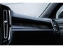 Volvo EC40 Single Motor Extended Range Ultimate 82 kWh | Warmtepomp | Interieur Voorverwarming | Panoramadak | Adaptive Cruise Control | Blind Spot | Semi Elektrische trekhaak