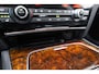 BMW 7-Serie 750Li 449 pk xDrive Individual Edition M-Sportpakket / Head-Up/ 360-Camera/ Keyless/ Soft-Close/ Schuif-Dak/ Harman&Kardon/ Sport-Stoelen/ Leder/ Stoel.Verw/ 19'' LMV