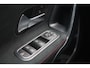 Mercedes-Benz A-klasse 180 Business Solution AMG NL-Auto!! Sfeerverlichting I