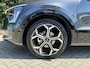 Kia Niro 1.6 GDi Hybrid ExecutiveLine Meest Luxe uitvoering Schuifdak Trekhaak info: M. Safari 0492588976