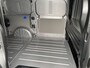 Volkswagen Transporter Bedrijfswagens Bulli L1 2.0 TDI EU6 125 kW 170 pk 8 versn. Auto | BPM vrij | Brandstoftank met vergrote inhoud, 70 ipv 55 liter | Parkeersensoren voor en achter met manoeuvreerrem (Park Distance Control) |