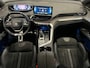 Peugeot 3008 1.6 HYbrid 225 GT Pack Business AUTOMAAT! | Black Pack | Adaptieve Cruise | Stoelverwarming | 19'' Lichtmetaal | Clima | Navigatie | Dode Hoek | Camera | Parkeer Assistent | Bluetooth | Touhscreen | Achteruitrijcamera | Anti doorSlip Regeling | Apple Carplay/Android Auto|telefoonintegratie premium