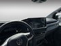 Volkswagen Transporter Bedrijfswagens Style L1 2.0 TDI 110 kW 150 pk 8 versn. Auto | BPM vrij | Achterdeuren zonder ruit | Navigatiesysteem 13" met draadloos App-Connect | Zitpakket 3 voor Life & Style - armleuningen, bijrijdersbank met doorlaadfunctie en klaptafel |