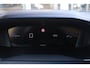 Peugeot 2008 1.2 100PK ALLURE | DRAADLOZE APPLE CARPLAY/ANDROID AUTO | ACHTERUITRIJ CAMERA | PARKEERSENSOREN VOOR EN ACHTER | NAVIGATIE | CLIMATE CONTROL | LICHTMETALEN VELGEN 17" | LED KOPLAMPEN |