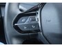 Peugeot 2008 1.2 100PK ALLURE | DRAADLOZE APPLE CARPLAY/ANDROID AUTO | ACHTERUITRIJ CAMERA | PARKEERSENSOREN VOOR EN ACHTER | NAVIGATIE | CLIMATE CONTROL | LICHTMETALEN VELGEN 17" | LED KOPLAMPEN |