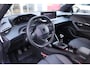 Peugeot 2008 1.2 100PK ALLURE | DRAADLOZE APPLE CARPLAY/ANDROID AUTO | ACHTERUITRIJ CAMERA | PARKEERSENSOREN VOOR EN ACHTER | NAVIGATIE | CLIMATE CONTROL | LICHTMETALEN VELGEN 17" | LED KOPLAMPEN |