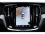 Volvo V60 B3 Ultimate Dark | Harman/Kardon Premium Geluidssysteem | Panoramisch Schuif-/Kanteldak | 360° Parkeercamera | Lighting Pack | All-season banden | Verwarmbare Voor- en Achterstoelen | Stuurwielverwarming | Adaptieve Cruise Control Met Stuurhulp | Keyless Entry